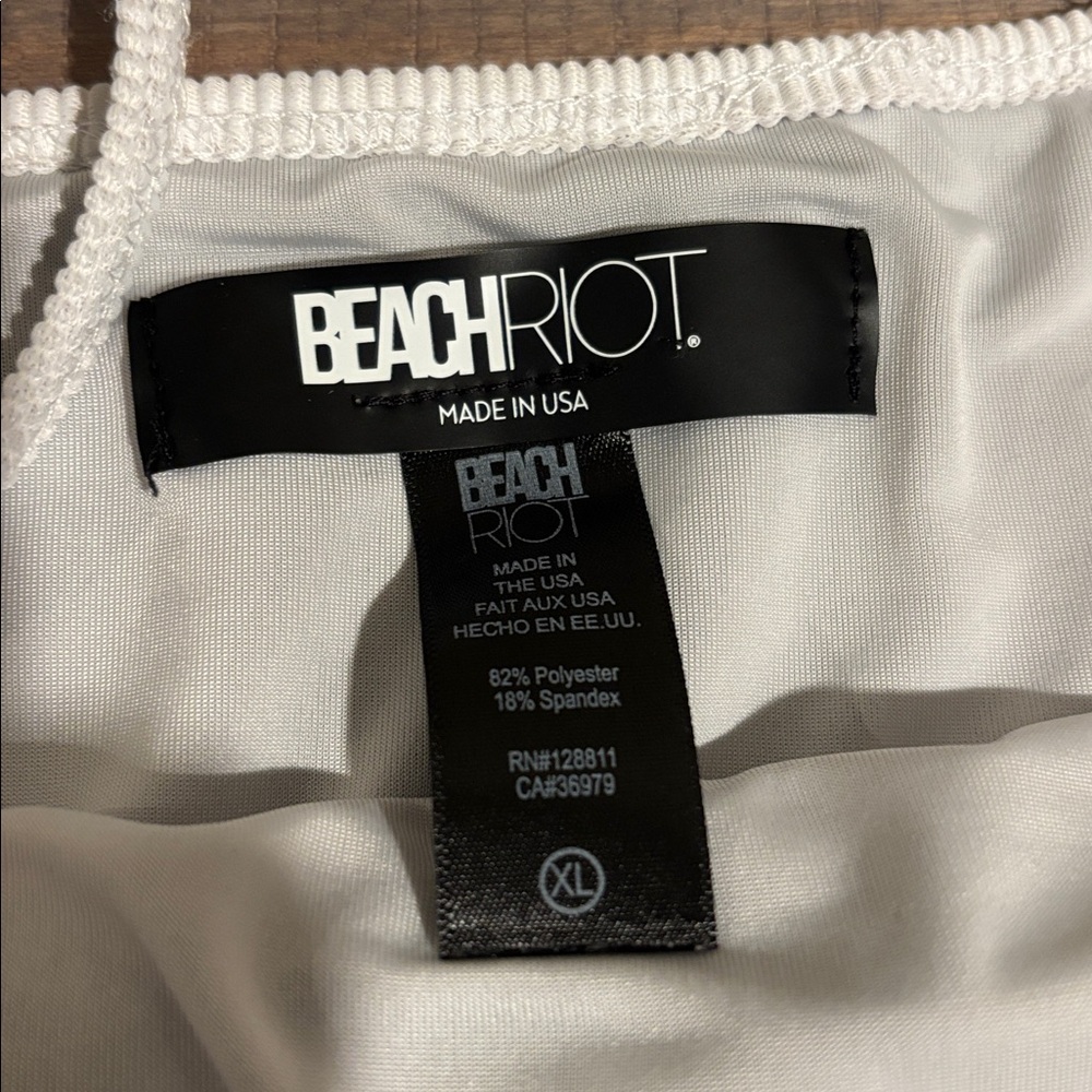 Beach Riot Eva Colorblock Rib Bikini Top - Picture 6 of 7